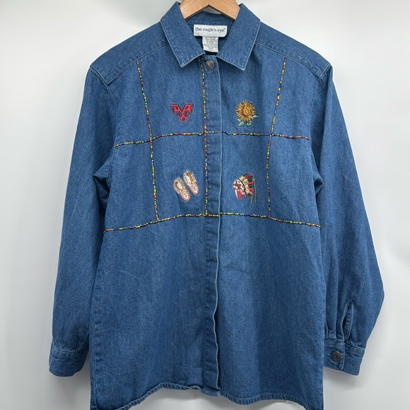 The Eagles Eye Tops - The Eagle’s Eye VTG Native American Denim Button‎ Down Shirt Size Medium